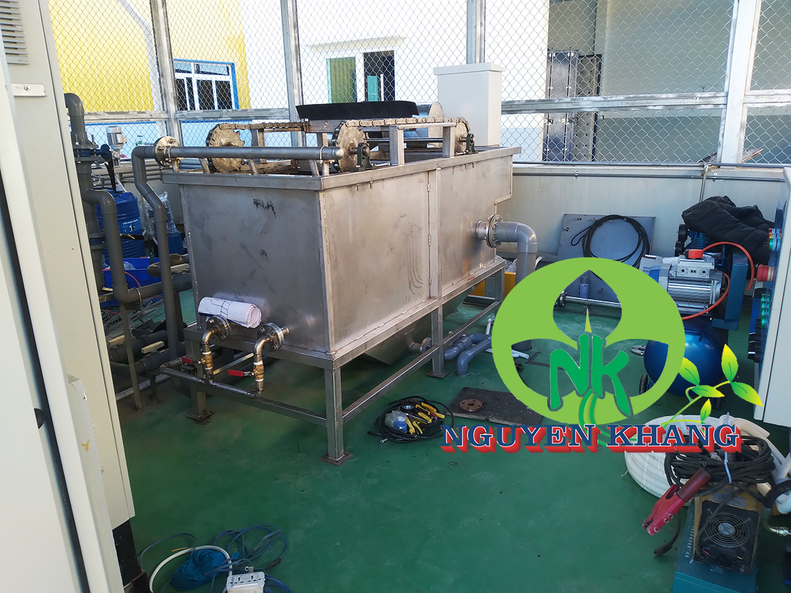 THIẾT BỊ TÁCH DẦU MỠ LƠ LỬNG TẠO BỌT KHÍ
